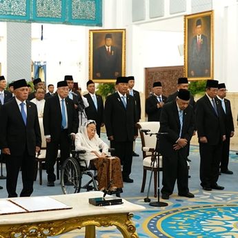 Sah! Prabowo Lantik Praktikno Jadi Ketua Wantimpres dan Hatta Rajasa Wakil