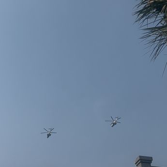 Prabowo Naik Heli Hadiri HUT TNI ke-81 di Cilangkap