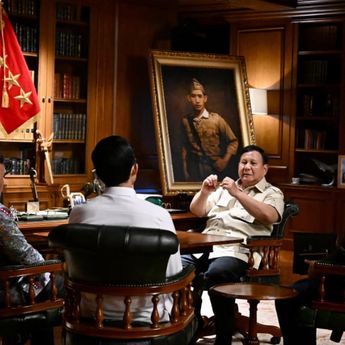 Panggil Jajaran Bakom, Prabowo Tekankan Komunikasi Pemerintah yang Sederhana dan Dialogis