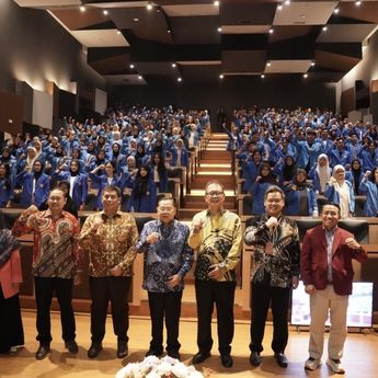 Warta Ekonomi dan LPS Gelar Seminar Penguatan Literasi Keuangan di Universitas Pamulang