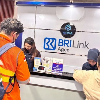 Layani Ratusan Transaksi Setiap Hari, BRILink Agen Nova Yulianti Dekatkan Akses Keuangan di Muara Enim