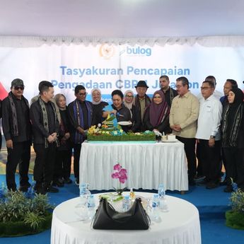 BULOG Cetak Sejarah Pengadaan 4 Juta Ton, Gelar Tasyakuran Bersama Komisi IV DPR RI di Ambon