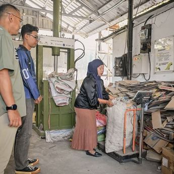 Pertamina Dukung Bank Sampah Desa Kuta, Pengelolaan Sampah Kawasan Wisata Mandalika Lebih Optimal