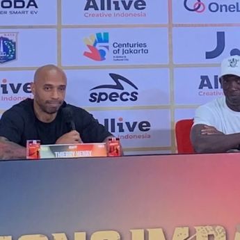 Thierry Henry Senang Pimpin Legenda Arsenal di Jakarta
