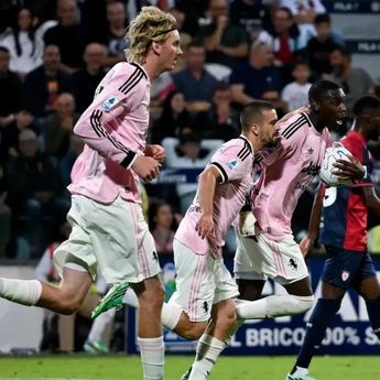 Kolo Muani Selamatkan Juventus dari Kekalahan di Markas Cagliari