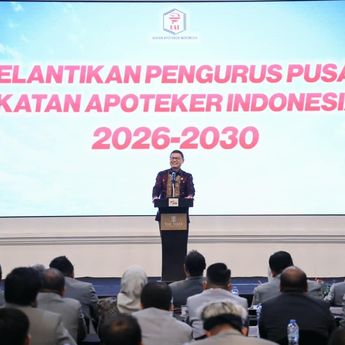 94 Persen Bahan Baku Obat Masih Impor, Taruna Ikrar Ajak IAI Bangun Ketahanan Farmasi Nasional