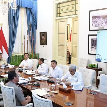 Penanganan Karhutla di 6 Provinsi Berlanjut, Prabowo Instruksikan Optimalisasi Upaya Pemadaman