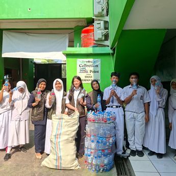 Dorong Gaya Hidup Ramah Lingkungan, Revibes Resmikan Kolaborasi dengan SMAS Harapan Kasih