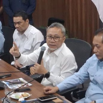 Zulhas Kerahkan Pemantauan 8.000 Koperasi Merah Putih Mulai 15 Oktober