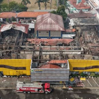 Lewat Drone, Ini Penampakan Sisa-Sisa Gedung BPN Ludes Terbakar Tadi Malam