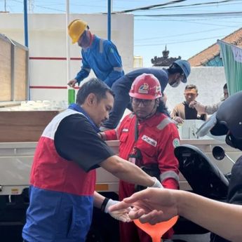Atasi Antrean BBM, DPR Minta Pasokan hingga Kuota Diaudit