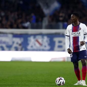 Nuno Mendes Cedera, PSG Kehilangan Bek Andalan Jelang Hadapi Barcelona di UCL