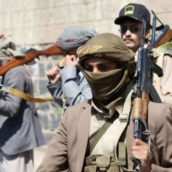 Houthi Serang Bandara Internasional Riyan di Yaman