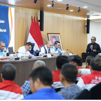 Kabakom Tegaskan Pemerintah Berpihak Kepada Buruh: Upah Naik Hingga 6,5 Persen, Bagi Hasil Ojol 92 Persen