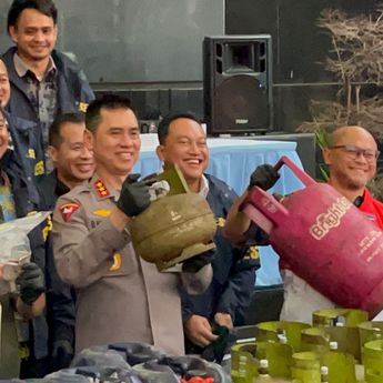 Polda Metro Bongkar Modus Penyalahgunaan LPG Subsidi, Isi Tabung 3Kg Dipindah ke 12Kg