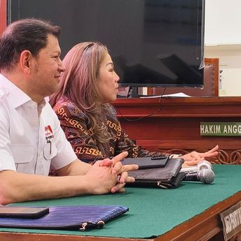 Sidang Praperadilan Kasus Relawan Ditunda, Hakim Tegur Kelalaian Pemanggilan