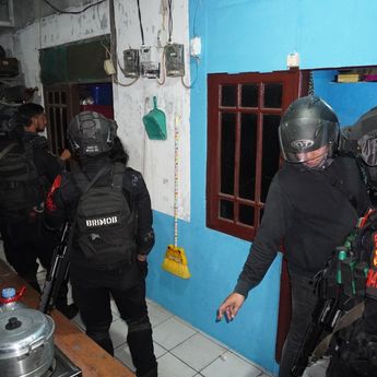 Polda Metro Kembali Gerebek Kampung Ambon, 7 Orang Diamankan