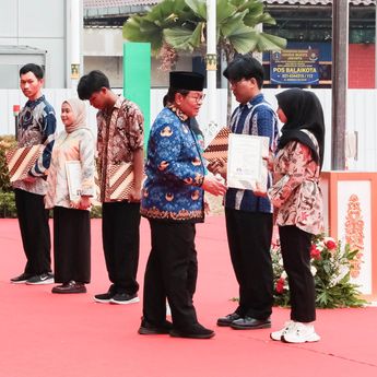 Pemprov DKI Bantu 2.810 Warga Tebus Ijazah Senilai Rp4,67 Miliar