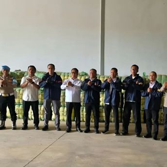Bareskrim Sita Pakaian Bekas Impor Ilegal Senilai Rp15 Miliar