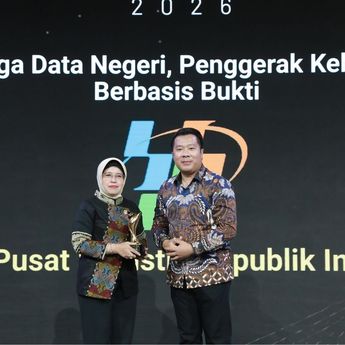 BPS Raih Nusantara Awards: Penjaga Data Negeri, Penggerak Kebijakan Berbasis Bukti