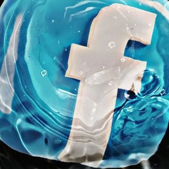 Meta Siapkan Notifikasi bagi Orang Tua jika Remaja Cari Konten Berbahaya