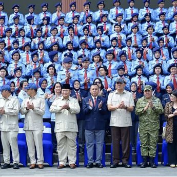 Sambut Prabowo, Para Siswa SMA Taruna Nusantara Kampus Cimahi Ungkap Kebanggaan dan Harapan untuk Indonesia Emas 2045