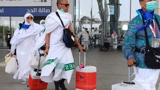 Suhu di Makkah Sampai Tembus 42 Derajat Celcius, Jemaah Haji Jangan Lupa Pakai APD