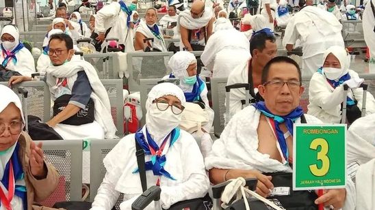 Catat, Jemaah Dilarang Bentangkan Spanduk dan Bendera di Tanah Suci