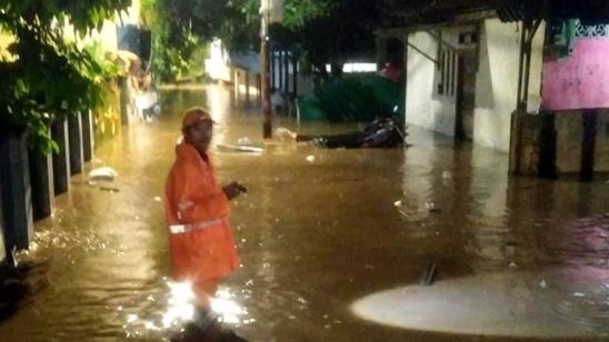 Belasan RT di Jakarta Timur Masih Terendam Banjir hingga Selasa Siang