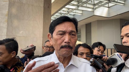 Luhut Sebut Uni Emirat Arab Minat Investasi 10 Miliar Dolar AS ke Danantara