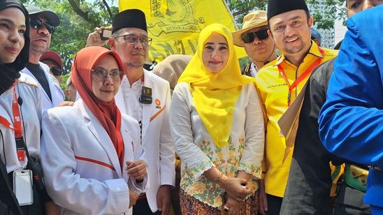 Pasangan Imam-Ririn dari PKS dan Golkar Santuni 1.000 Anak Yatim Sebelum Daftar ke KPU