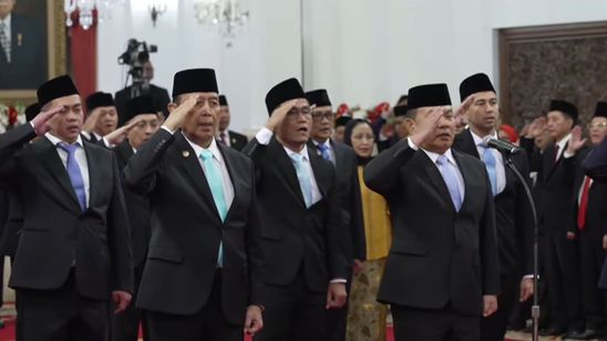 Sah! Prabowo Resmi Lantik Stafsus, Utusan Khusus hingga Kepala Badan di Istana Negara