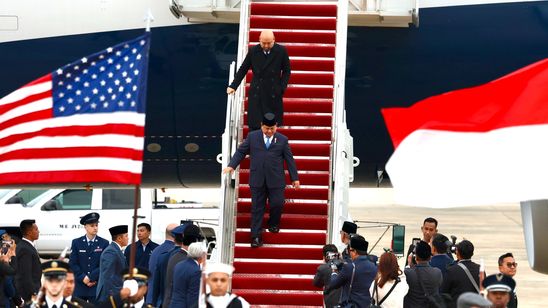Pelajar Indonesia di AS Sambut Prabowo di Washington: Kita Semangat Menunggu