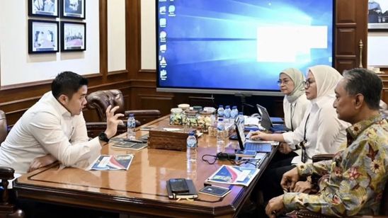 Seskab Teddy: Pemerintah Gerak Cepat Perbaiki Fasilitas Rusak Akibat Aksi Anarkis