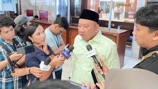 DPR Minta Sekolah di Wilayah Karhutla Libur