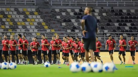 Kluivert: Jika Indonesia Takut, Itu Justru Menunjukkan Kelemahan