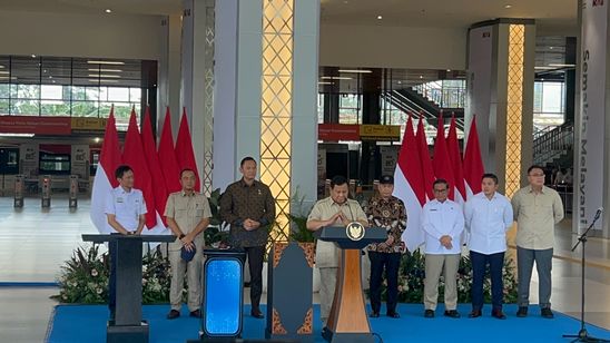 Prabowo: Saya Tanggung Jawab Nanti Utang Whoosh Semuanya