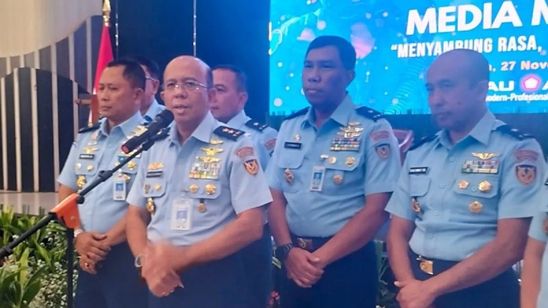 Akses Listrik dan Internet Terputus, TNI AU Kirim Genset dan Starlink ke Sumut