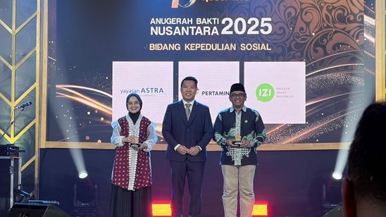 Yayasan Astra dan Inisiatif Zakat Indonesia Sabet Penghargaan ABN 2025 Kategori Kepedulian Sosial