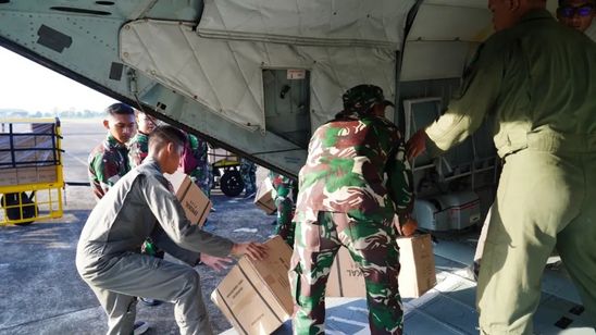 Bantuan Terus Dikirim Pakai Heli dan Makan Gratis, Warga Tapanuli Tengah Sampaikan Terima Kasih ke Prabowo