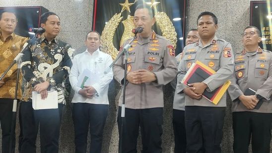 Menhut Akan Cabut 20 Izin PBPH, Termasuk di Area Banjir Sumatera
