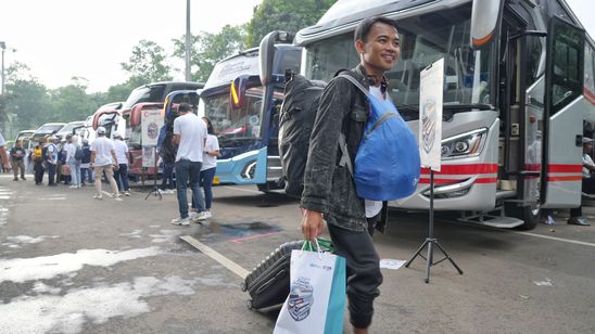 4.637 Penumpang Berangkat dari Terminal Tanjung Priok saat Periode Libur Natal