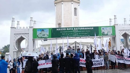 Mualem: Pengibaran Bendera Putih di Aceh Wujud Solidaritas dan Permintaan Bantuan