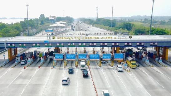 Kapolri Tinjau Arus Mudik di Pelabuhan Merak, Pastikan Layanan Maksimal