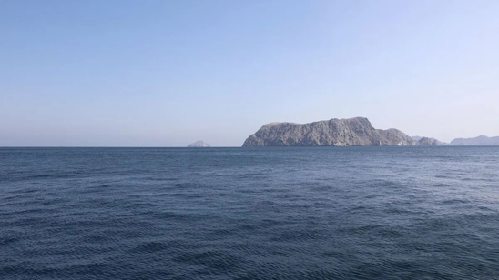 Ketegangan Selat Hormuz Picu Lonjakan Harga Minyak Dunia