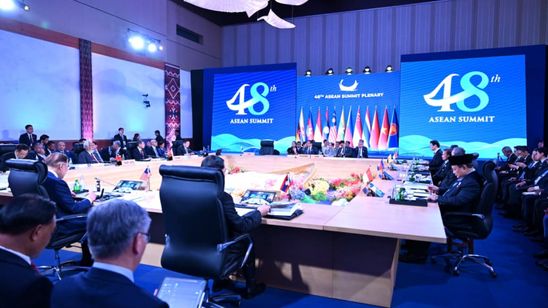 Prabowo Dorong ASEAN Percepat Diversifikasi Energi di Tengah Krisis Global