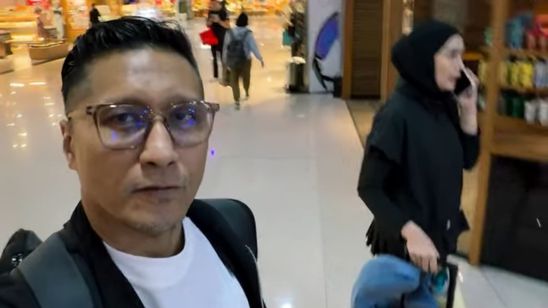 Arie Untung Gagal Terbang Imbas Bandara Soekarno-Hatta Ditutup Total Akibat Abu Vulkanik Krakatau