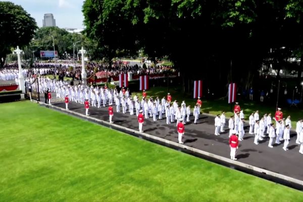 Prosesi Kirab Gubernur hingga Wali kota saat mau dilantik Presiden