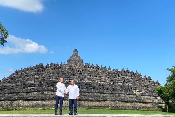 Kehangatan Macron dan Prabowo