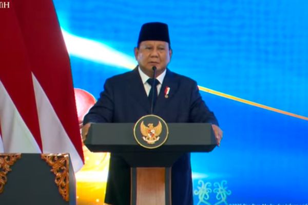 Presiden Prabowo hadiri pelantikan hakim